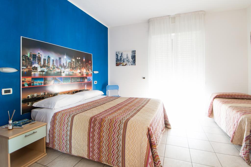 Hotel Villa Cesare B&B Alba Adriatica Dış mekan fotoğraf